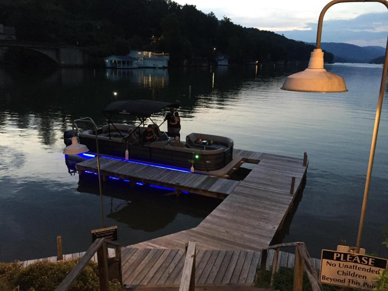 Grafton Lodge Lake Lure Exteriör bild